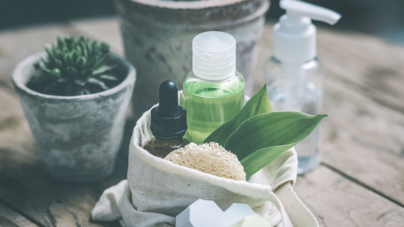 Quels sont les démaquillants naturels les plus efficaces ?